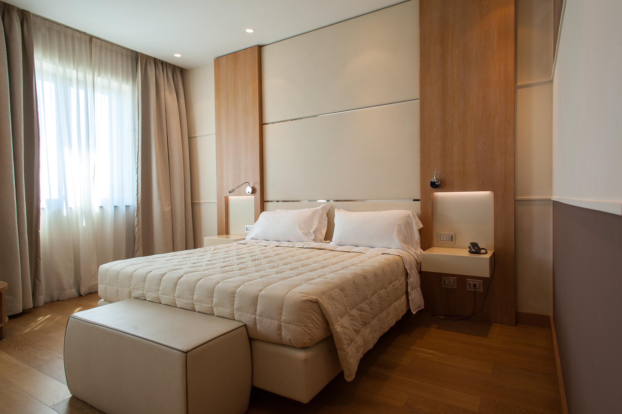 Hotel Marina Place 4*