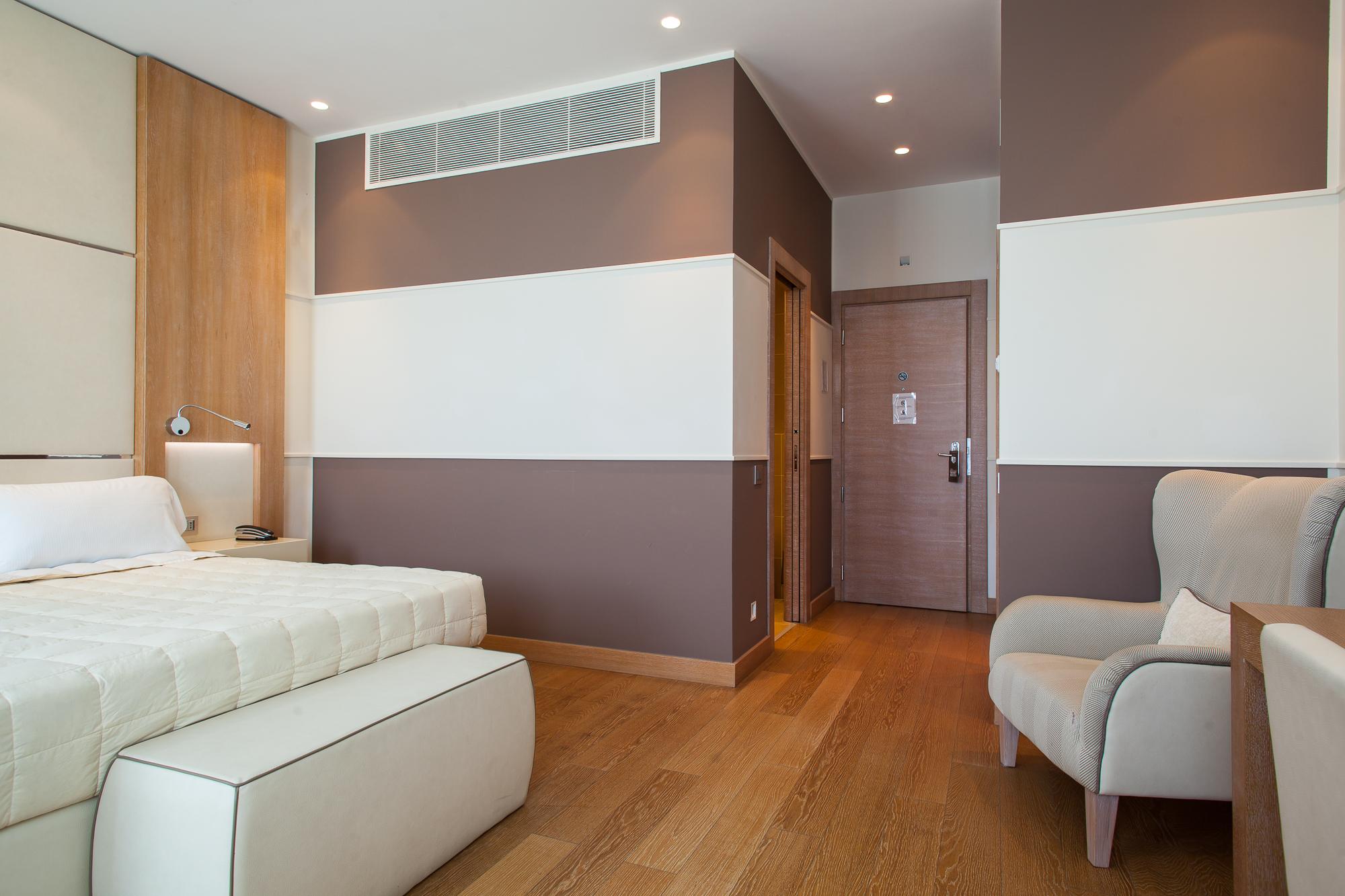 Marina Place Hotel